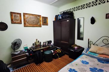 [ FACING OPEN ] Rumah Teres Setingkat di Petaling Jaya  
