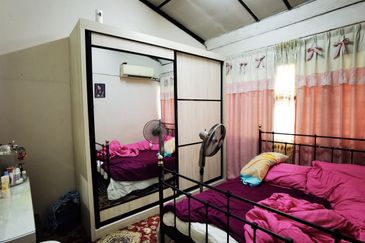 [ FACING OPEN ] Rumah Teres Setingkat di Petaling Jaya  