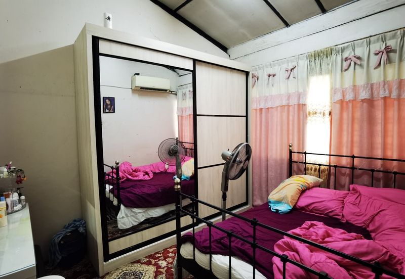 [ FACING OPEN ] Rumah Teres Setingkat di Petaling Jaya  