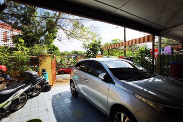 [ FACING OPEN ] Rumah Teres Setingkat di Petaling Jaya  