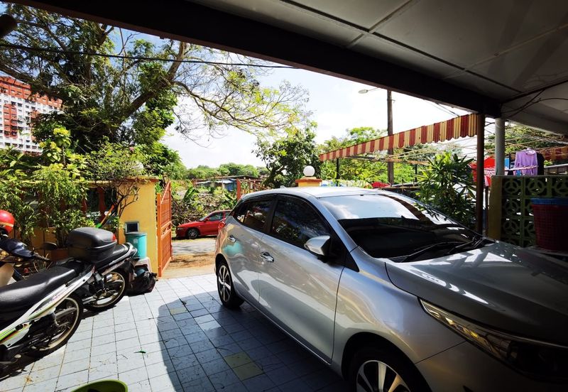 [ FACING OPEN ] Rumah Teres Setingkat di Petaling Jaya  