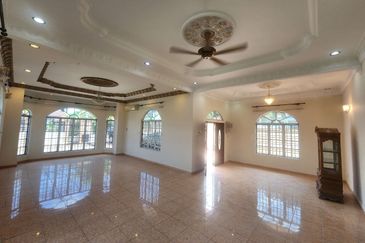 [ FREEHOLD ] 2 Sty Bungalow Kampung Dato Abu Bakar Baginda Bangi  