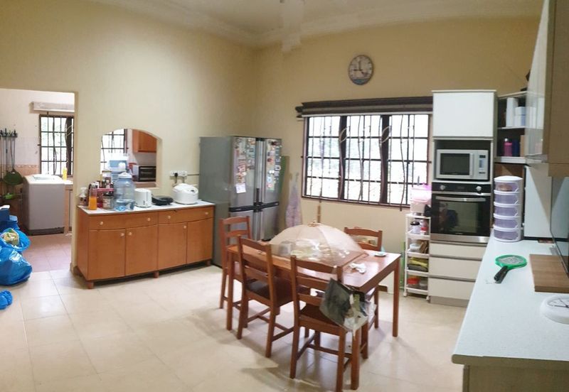 Kampung Abu Bakar Baginda