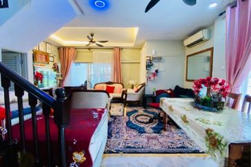 [ FREEHOLD END LOT ] 2Sty House at Taman Setiawangsa 