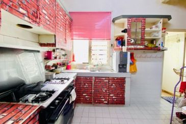 [ FREEHOLD END LOT ] 2Sty House at Taman Setiawangsa 