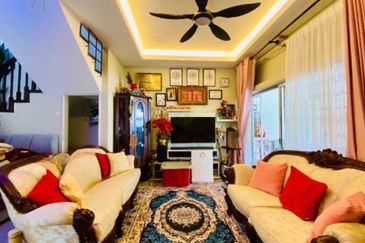 [ FREEHOLD END LOT ] 2Sty House at Taman Setiawangsa 