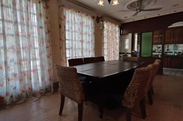 Jalan Suasana, Bandar Tun Hussein Onn