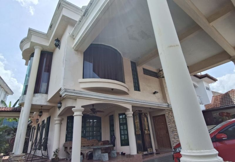 Jalan Suasana, Bandar Tun Hussein Onn