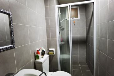 Savanna Executive Suites @ Southville City