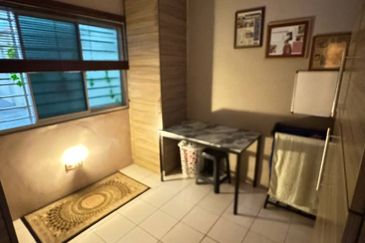 Residensi Bistaria, Ukay Bistari