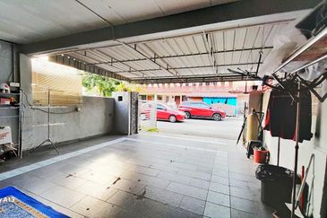 Jalan SP 6 @ Bandar Saujana Putra