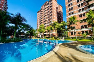 [ RENO ] Serdang Jaya Putra Indah Condo 
