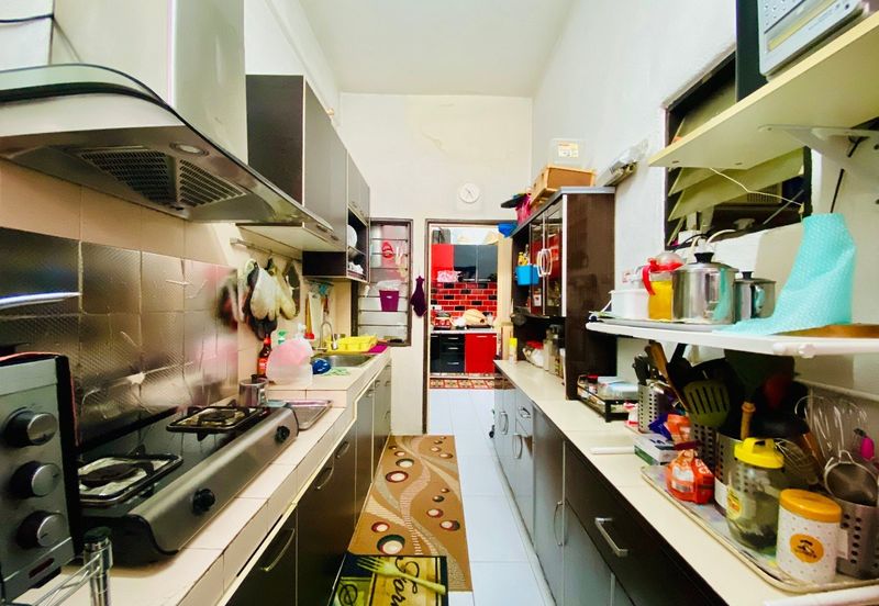 [ RENO ] Serdang Jaya Putra Indah Condo 