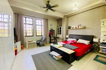 [ RENO ] Serdang Jaya Putra Indah Condo 