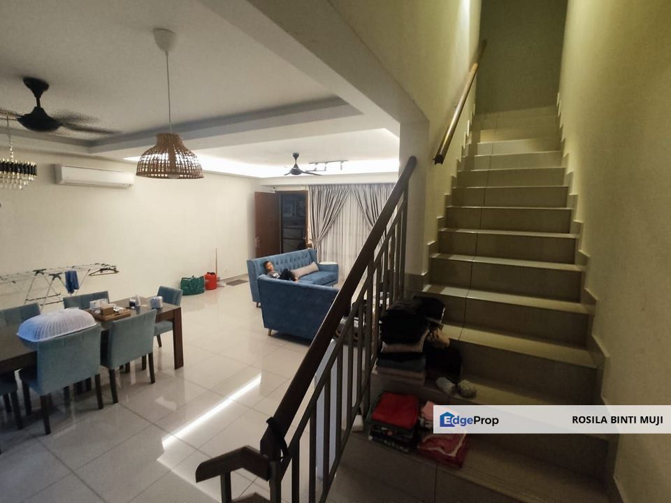 [ MURAH ] Lower Unit The Strata Townhouse @ Bandar Puteri Bangi, Bangi  , Selangor, Bangi