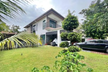 Lepironia Gardens, Setia Eco Glades