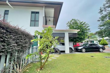 Lepironia Gardens, Setia Eco Glades