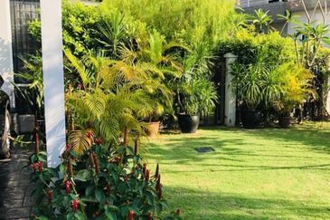 Perdana Lakeview East