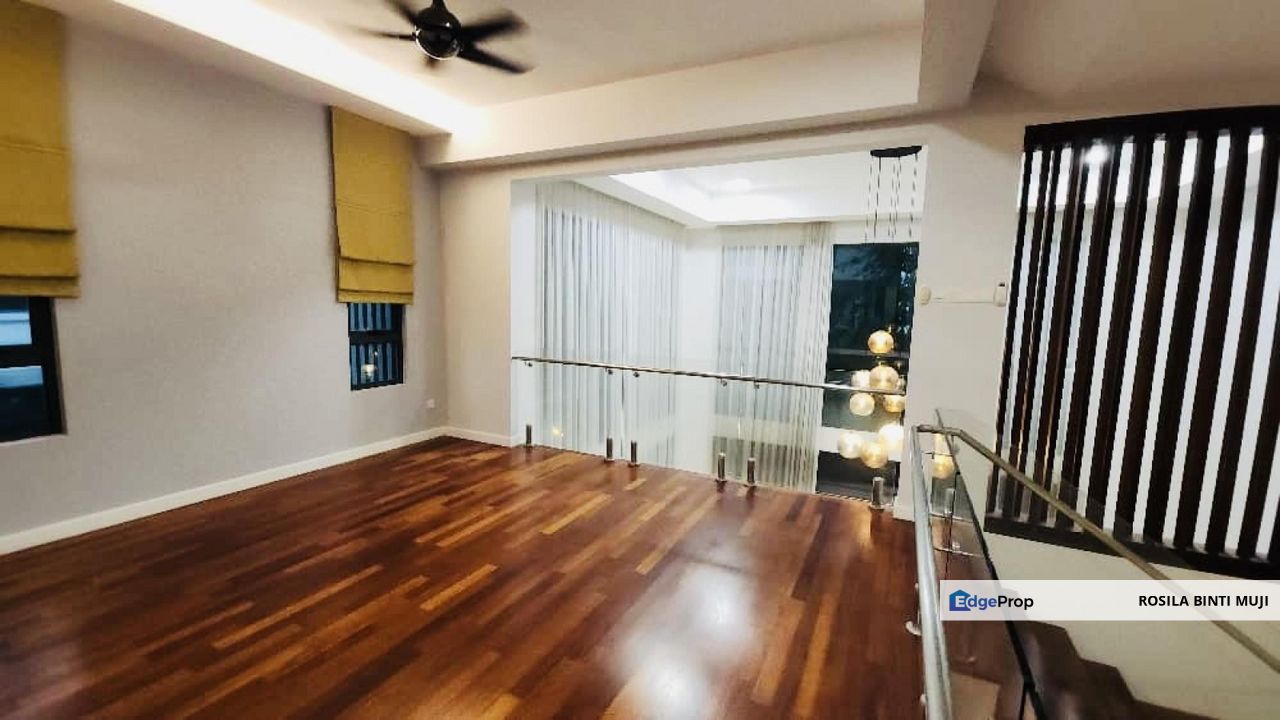 [ FREEHOLD ] Triple Storey Semi D  Sejati Residence, Cyberjaya  , Selangor, Cyberjaya
