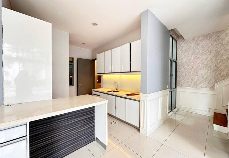 Symphony Hills Schubert