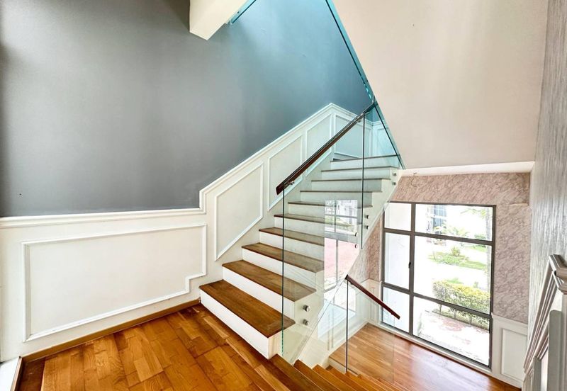 Symphony Hills Schubert