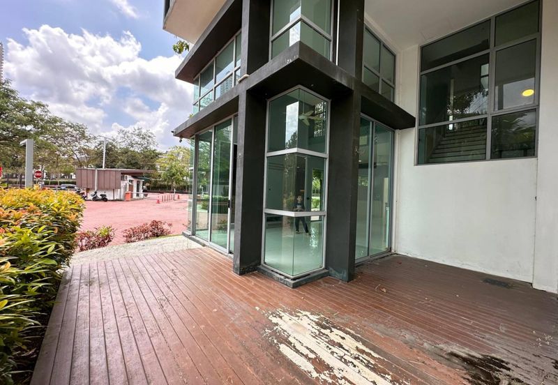 Symphony Hills Schubert