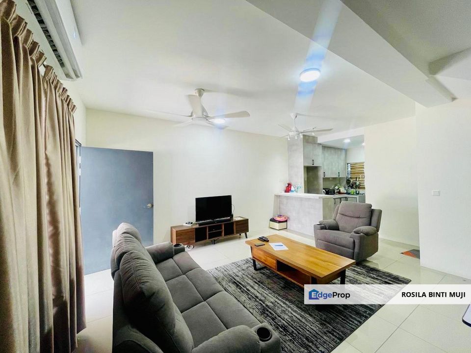 [ GATED GUARDED ] 2Sty House, Kita Harmoni Cybersouth , Selangor, Dengkil