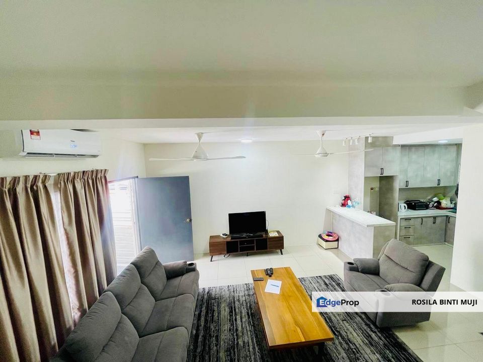 [ GATED GUARDED ] 2Sty House, Kita Harmoni Cybersouth , Selangor, Dengkil