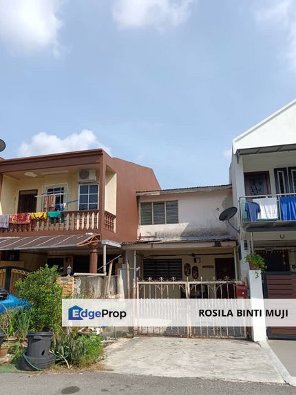 [ BELOW MARKET ] Double Storey House Taman Sri Watan, Ampang , Selangor, Ampang