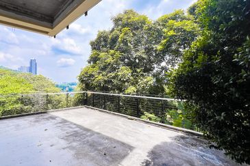 [ MODERN DESIGN ] 3.5 Sty Bungalow With Infinity Pool at Country Heights Damansara, Kuala Lumpur