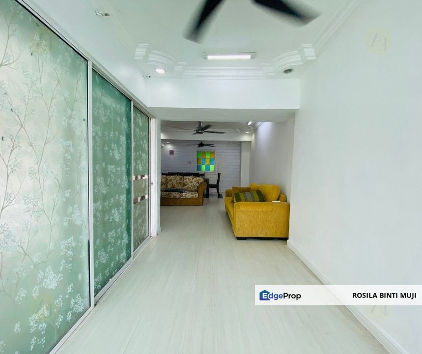 [ RENO ] 2Sty House at Taman Pinggiran Batu Caves , Selangor, Batu Caves 