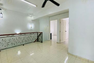 Taman Pinggiran Batu Caves