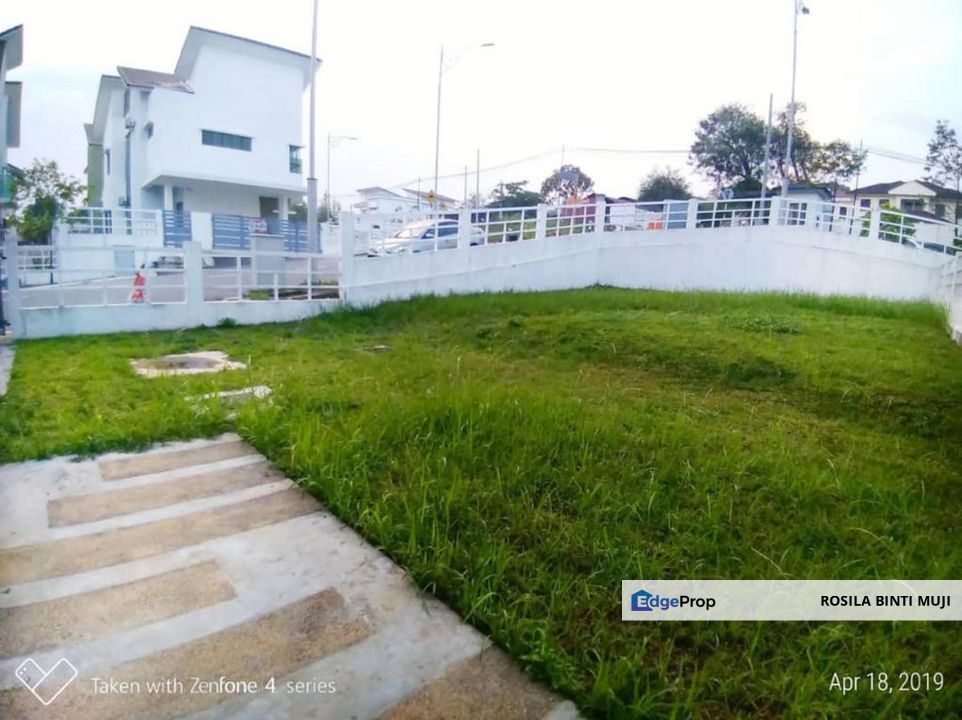 [ FREEHOLD ] 2Sty Semi D Taman D' Ramal Prima Kajang, Selangor, Kajang