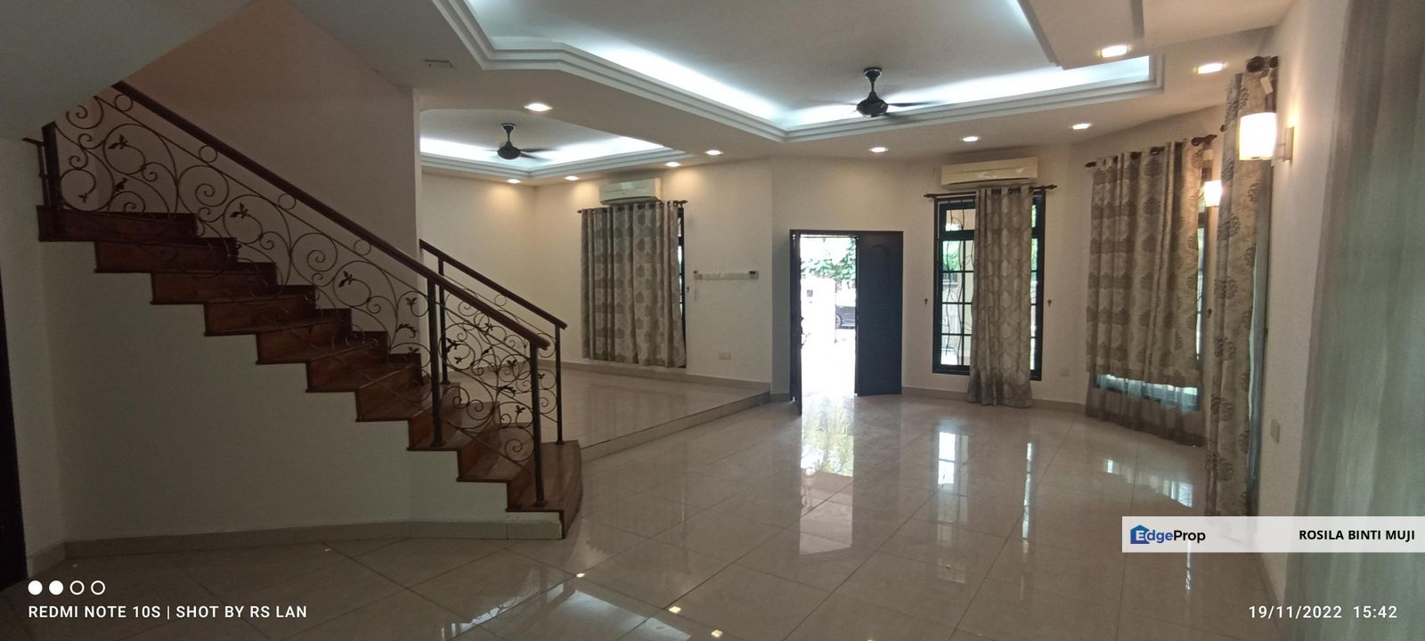 [ FULLY RENO ] 2 Sty Semi D at Warisan Indah Kota Warisan Sepang , Selangor, Sepang