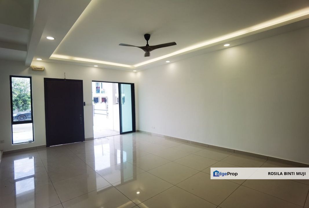 [ NEW UNIT ] Teres 3 tingkat Taman Bangi Vista, Bangi , Selangor, Bangi