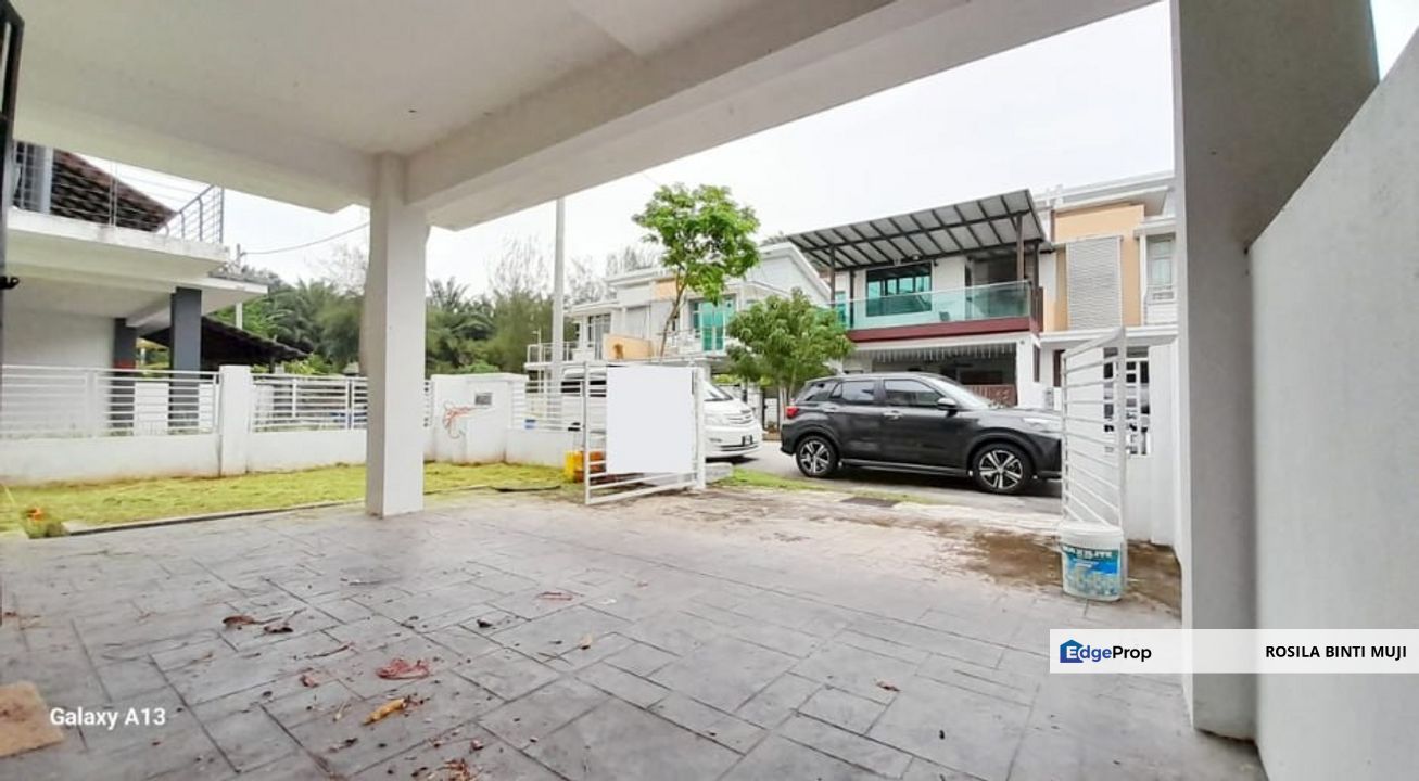[ WELL MAINTAIN & NICE ] 2Sty Semi-D Cluster SP10 Bandar Saujana Putra, Selangor, Jenjarom
