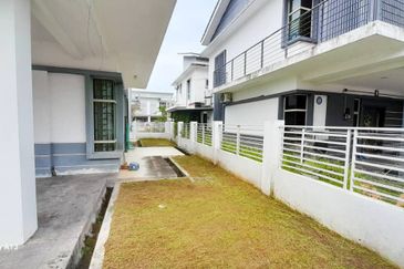 Jalan SP 10 @ Bandar Saujana Putra