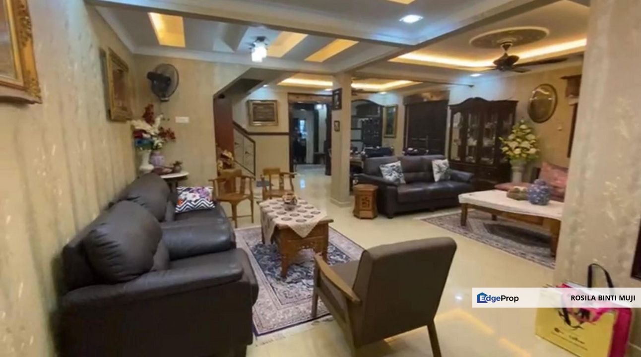 [ RENOVATED ] Corner Lot 2 Sty House Seksyen 7 Bandar Baru Bangi , Selangor, Bangi