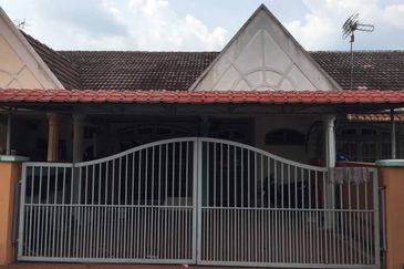 Jalan Suasana, Bandar Tun Hussein Onn