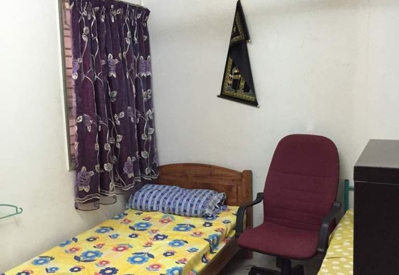 Jalan Suasana, Bandar Tun Hussein Onn