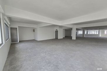 [ CORNER LOT ] 4 Sty Shop Office Jalan Diplomatik 1 Presint 15, Putrajaya