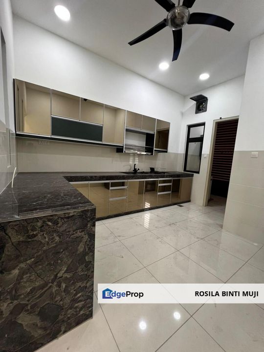 [ PRIME LOCATION ] 2Sty House @ Alam Impian Shah Alam Facing Playground , Selangor, Shah Alam