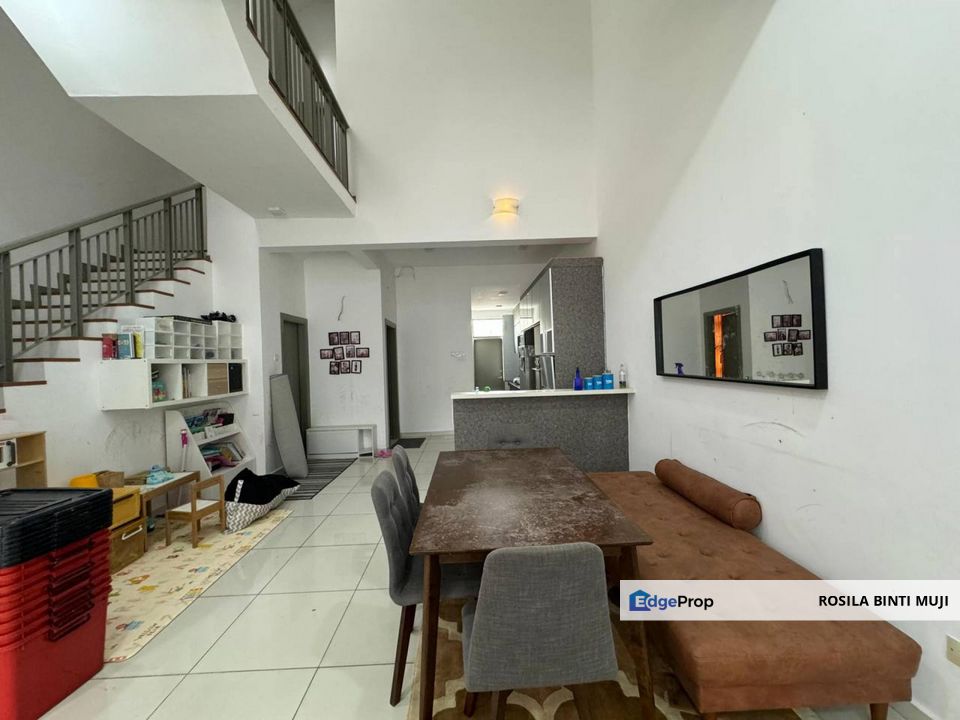 [ RENOVATED! FACING OPEN ] 3 Storey Terrace Emerald Alam Impian Shah Alam , Selangor, Shah Alam
