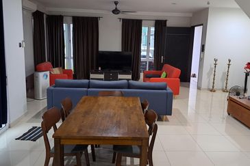 Impian Tropika Alam Impian