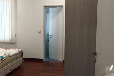 Clover Garden Residences