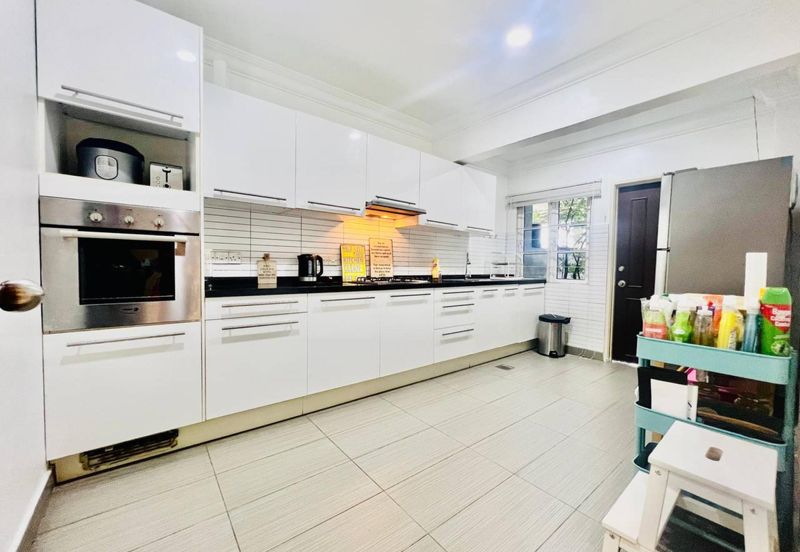 The Serenity Promenade Lakeside @ Perdana Lakeview East