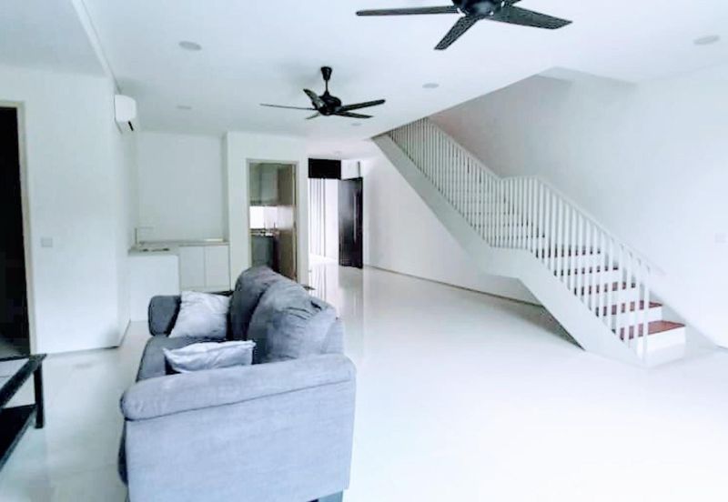 Mirage By The Lake @ Perdana Lakeview West