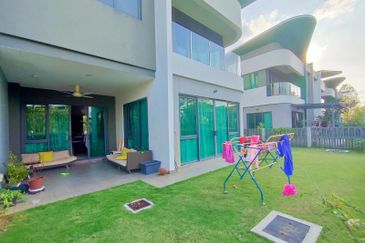 Lepironia Gardens, Setia Eco Glades