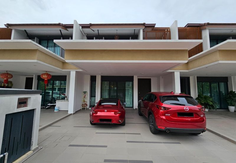 Isle of Botanica, Setia Eco Glades