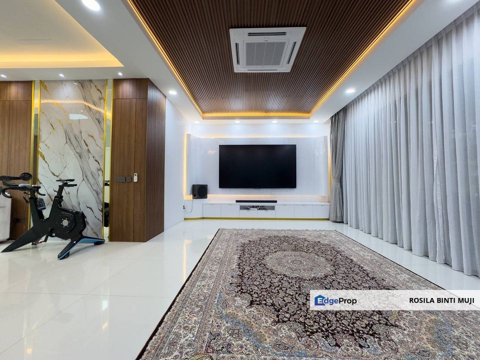 [ FULLY RENO ] End Lot Double Storey Semi-D Beethoven Symphony Hills Cyberjaya, Selangor, Cyberjaya